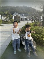 今天有个奇怪的想法就是想躺平做闲人