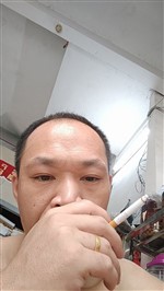 今年的秋天如同过夏天一样的酷热